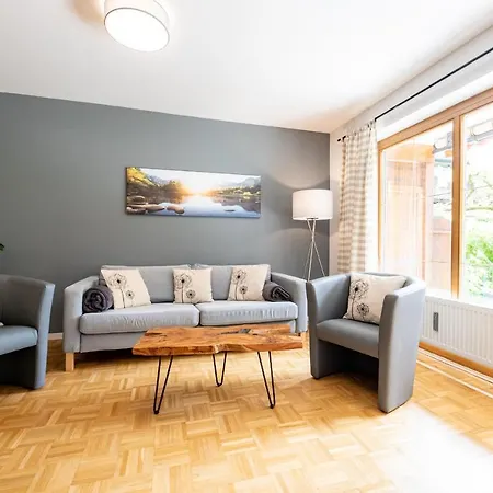 Mittendrin * גרמיש-פרטנקירכן