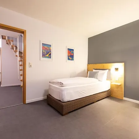 Mittendrin דירה *